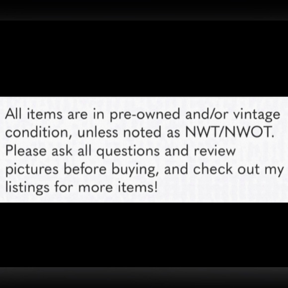 Iowa Hawkeyes Women’s Basketball T-Shirt - Picture 7 of 8